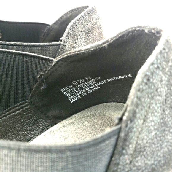 BareTraps Reon Black, Slip On, Almond Toe, Comfy Booties. Women's Size 9.5M - Picture 8 of 11